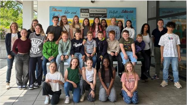 Gruppenfoto Schule ohne Rassismus