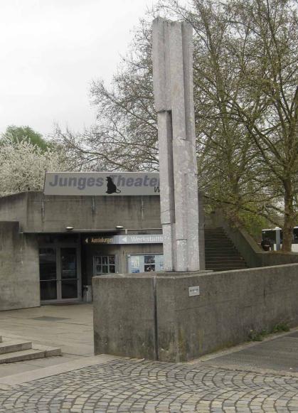 9. Klassen besuchen das Theaterstück „Tschick“