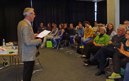 Auftaktveranstaltung mit dem Titel „Annäherung an China“ am 06. Oktober 2014