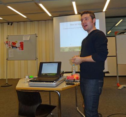 Herr Link bei seinem Vortrag