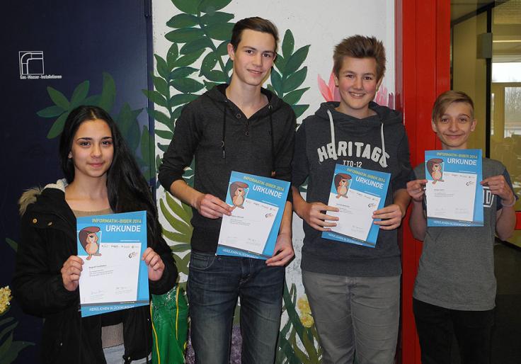 Teilnehmer/innen am Informatik-Biber