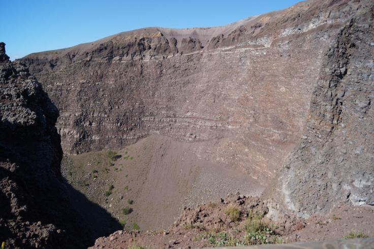 Blick in den Vesuvkrater