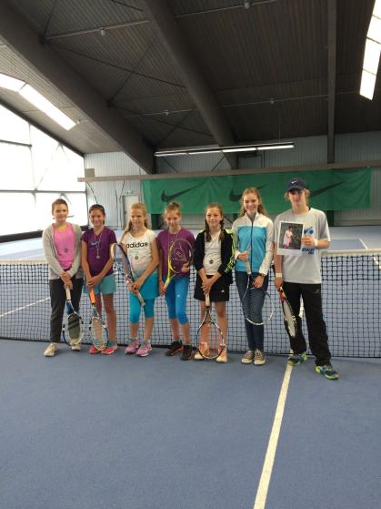 Apian-Mädchen Oberbayerischer Bezirksvizemeister im Tennis