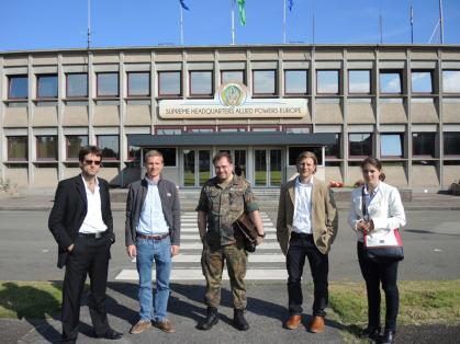 Das Seminar im SHAPE, dem militärischen Hauptquartier der NATO mit Oberstleutnant Claus Richter