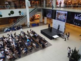 P-Seminar: JUNIOR-Unternehmen „upcyclINg“ 