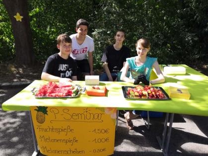 Verkaufsstand auf dem Sommerfest