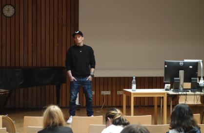 Matze während des Vortrags