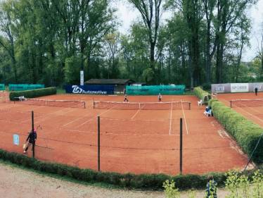 Auftakt in die Schultennissaison 2024