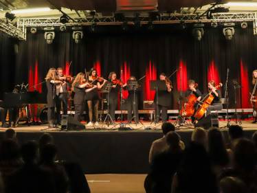 Einmalige Erlebnisse: Preview- und Schulkonzert