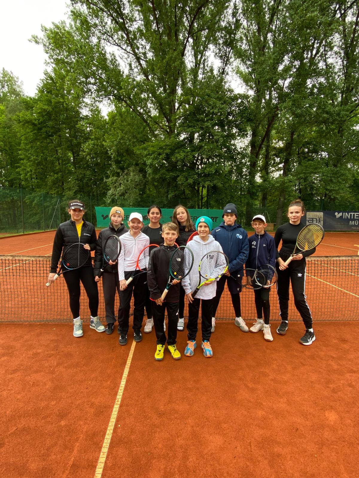APIAN Gymnasium - Tennis: Apian-Gymnasium mit starkem Heimspieltag ...