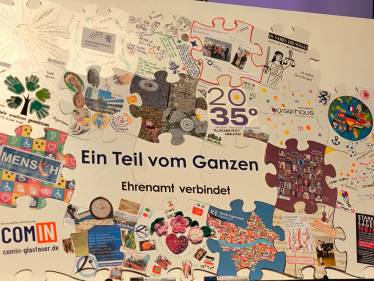 Freundeskreis ist Teil des Ganzen 