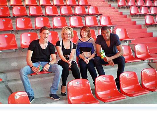 Diesmal nicht aktiv auf dem Platz, sondern geduscht auf dem Rang