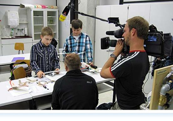 RTL-Fernsehteam am Apian bei den Querdenkern