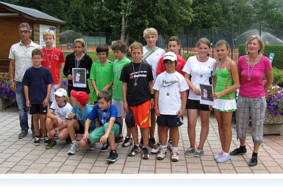 Apianteam Tennis-Bezirkssieger!