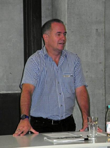 Thomas Reichenwallner bei seinem Vortrag