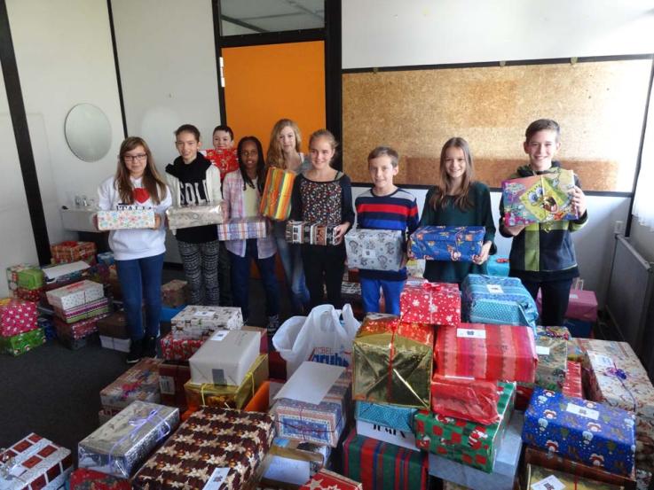 Weihnachtspäckchen für Kinder